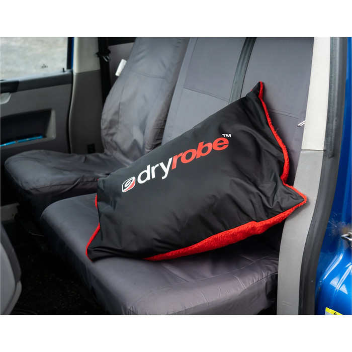 2023 Dryrobe Cushion Cover DRYCC - Black / Red